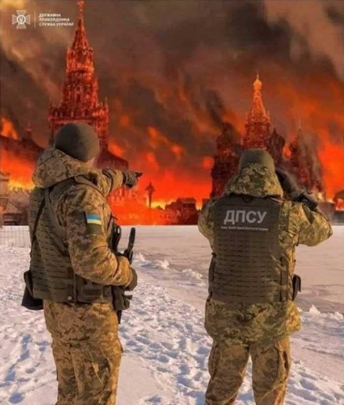 Foto hořící Moskvy - Kremlu